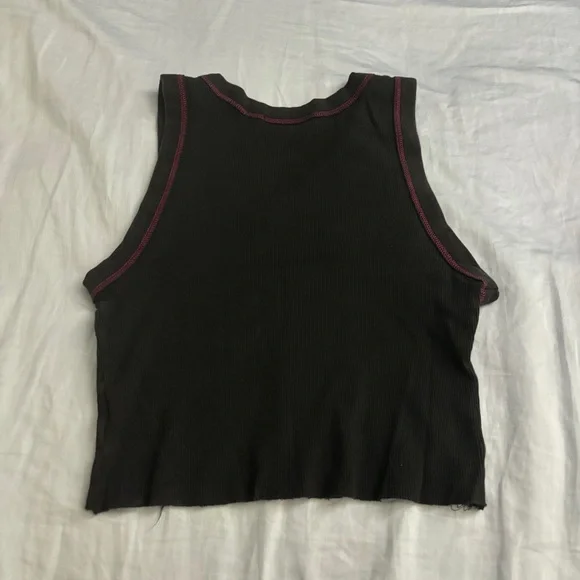 Brandy Melville Conor tank top - Picture 2 of 2